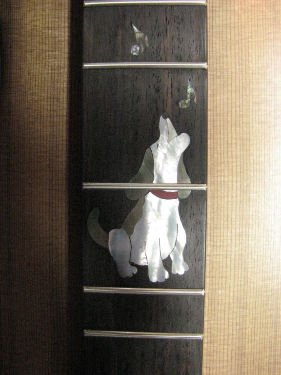 Singing Dog detail